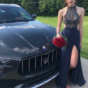 Faviana Prom Dress size 4